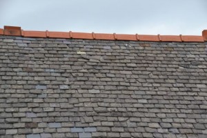 View of roof with loose slates